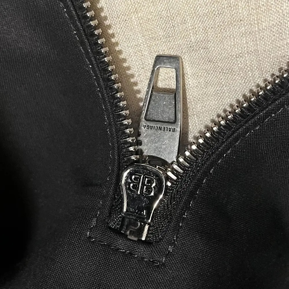 Balenciaga $3150 Giant 4X4 Leather Box Bag, 748194 - Picture 11 of 16